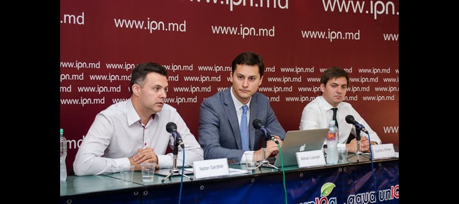Deși există primele semne de stabilizare a sectorului bancar, riscurile majore persistă