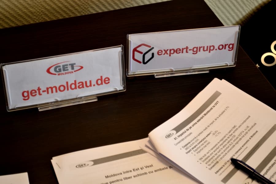 GET Moldova and EXPERT-GRUP at a Breakfast Briefing with Journalists
