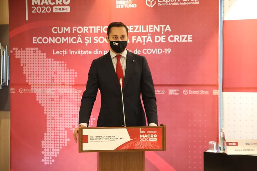 MACRO 2020 — foto 1